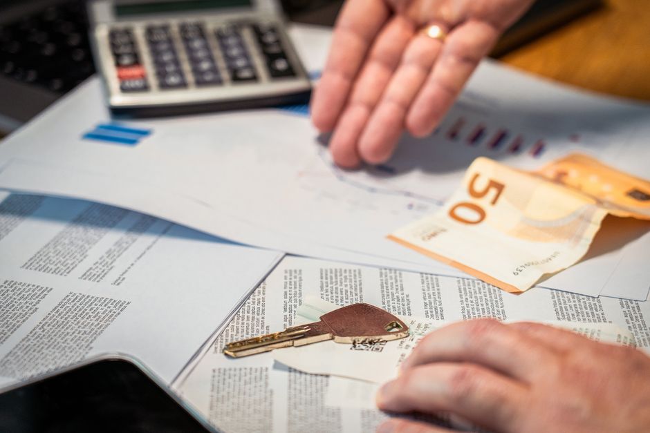 Mantenimento dei figli e assegno al coniuge: perché la situazione economica deve essere documentata