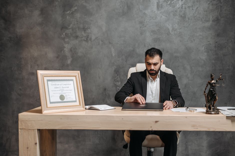 Compenso professionale senza incarico formale: come si prova che il rapporto esisteva